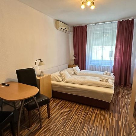 Hermina Apartmanok Westend Budapest Eksteriør billede